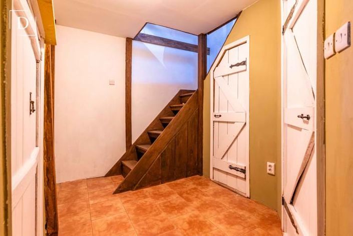 Image No.11-1 Bed Townhouse for sale