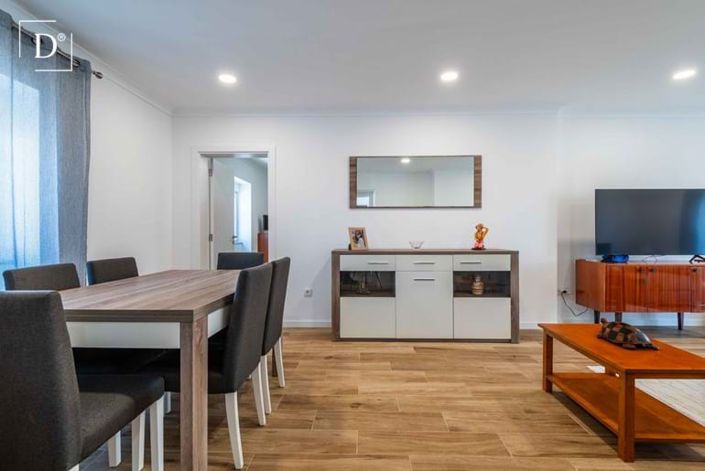 Image No.10-3 Bed Villa for sale