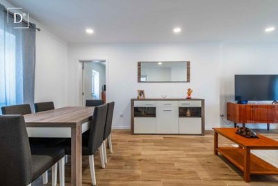 1-12594-a6143ebb3cb0547d86cbab874af8e5c603a53