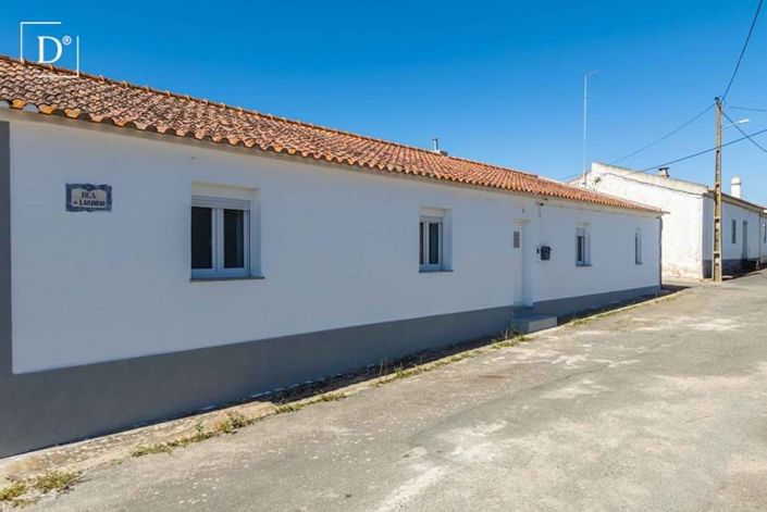 Image No.12-3 Bed Villa for sale