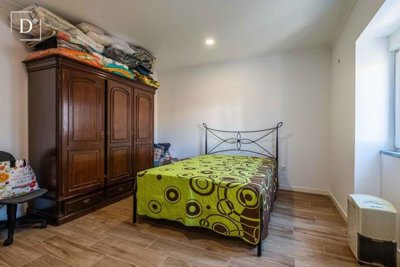 1-12594-a6143ebb3cb0547d86cbab874af8e5c603a53