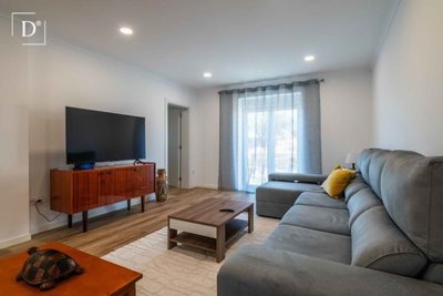 1-12594-a6143ebb3cb0547d86cbab874af8e5c603a53