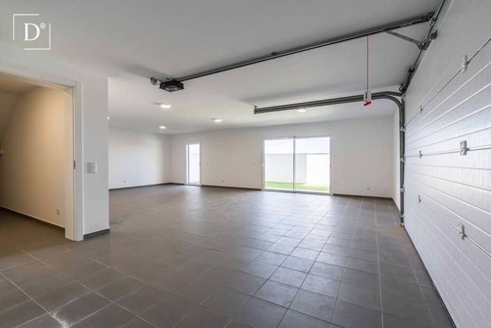 Image No.22-3 Bed Villa for sale