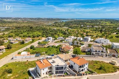 1-12529-a6143ebb3cb0547d86cbab874af8e5c603a53