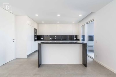 1-12529-a6143ebb3cb0547d86cbab874af8e5c603a53