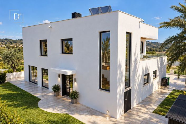 Image No.16-3 Bed Villa for sale