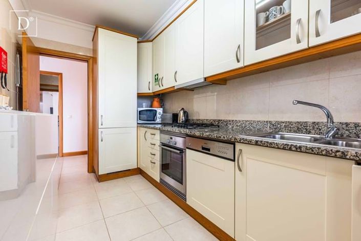 Image No.11-3 Bed Townhouse for sale