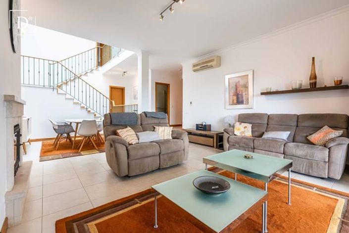 Image No.14-3 Bed Townhouse for sale