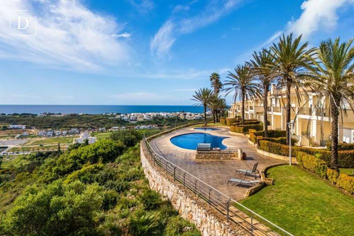 Image No.22-3 Bed Townhouse for sale