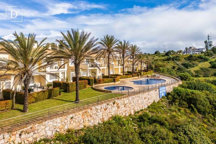 Image No.23-3 Bed Townhouse for sale