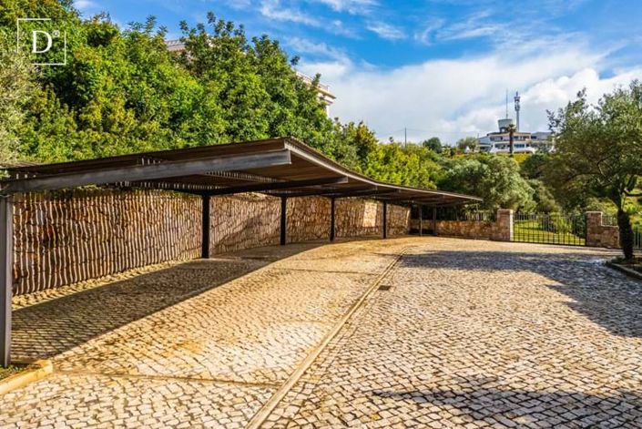 Image No.29-3 Bed Townhouse for sale