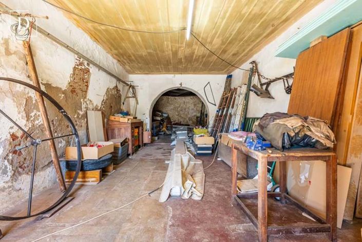 Image No.26-7 Bed Property for sale