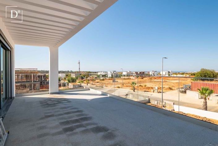 Image No.23-4 Bed Villa for sale