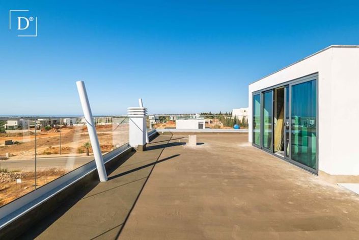 Image No.25-4 Bed Villa for sale