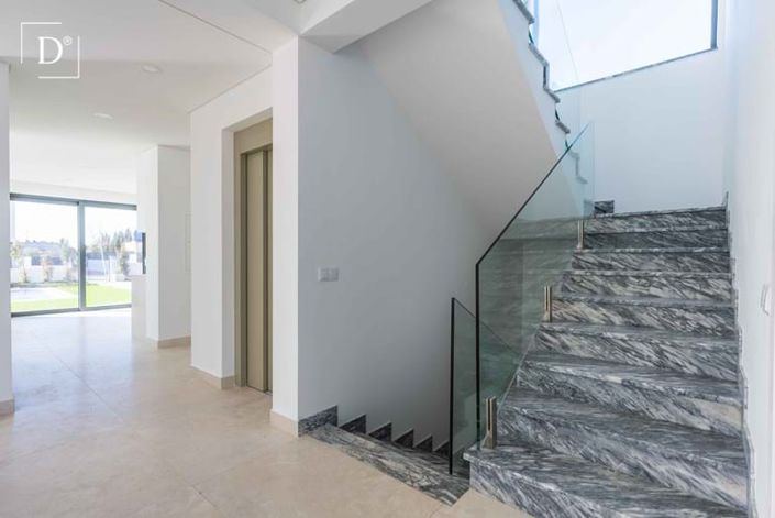 Image No.37-4 Bed Villa for sale