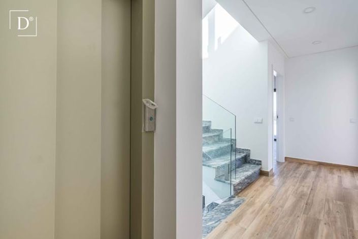 Image No.38-4 Bed Villa for sale