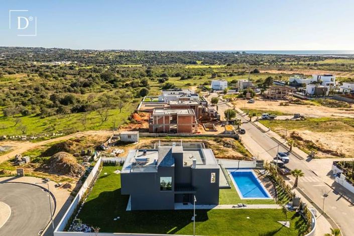 Image No.44-4 Bed Villa for sale