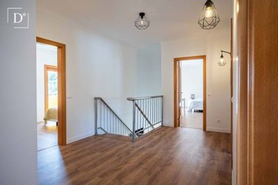 1-12506-a6143ebb3cb0547d86cbab874af8e5c603a53