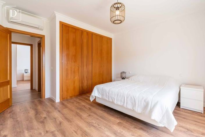 Image No.18-5 Bed Villa for sale