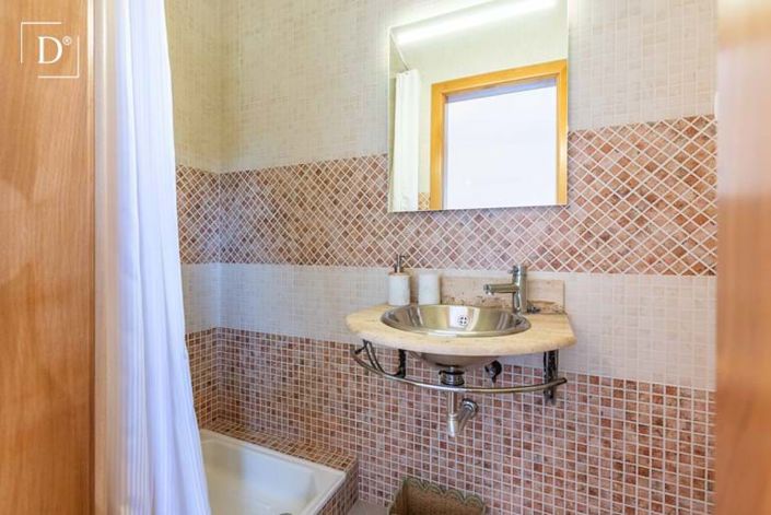 Image No.21-5 Bed Villa for sale