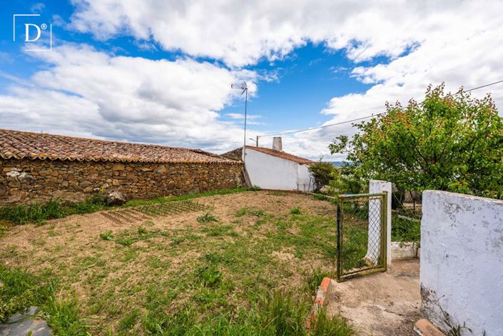 Image No.26-3 Bed Villa for sale