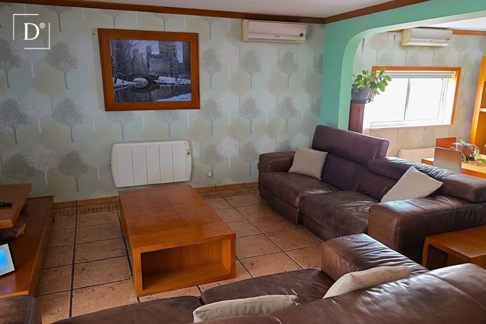 Image No.7-3 Bed Villa for sale