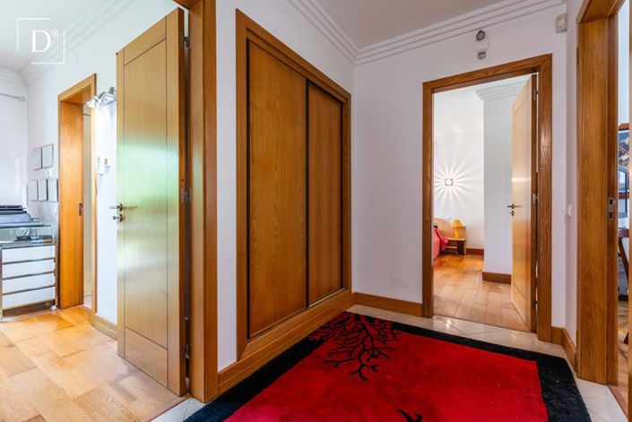 Image No.10-4 Bed Villa for sale