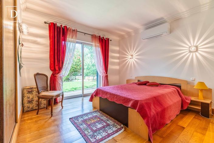 Image No.11-4 Bed Villa for sale