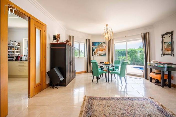 Image No.6-4 Bed Villa for sale