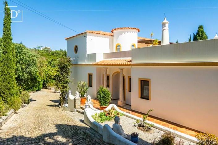 Image No.24-4 Bed Villa for sale