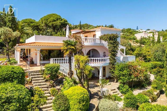 Image No.3-4 Bed Villa for sale