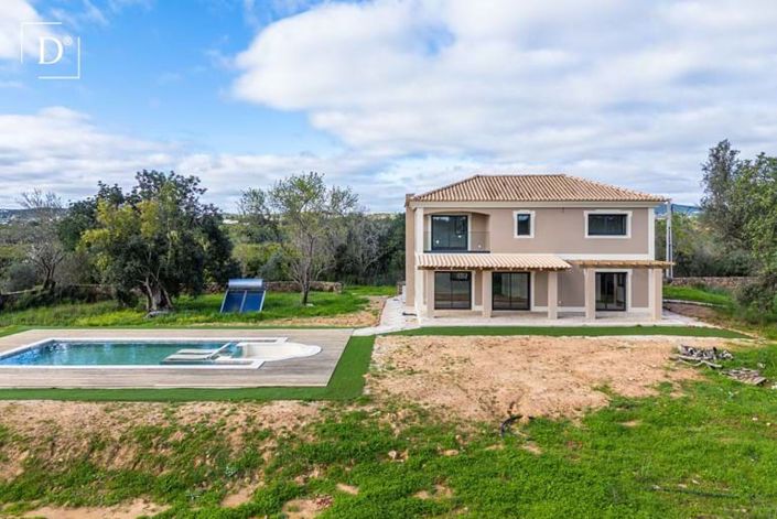 Image No.44-3 Bed Villa for sale
