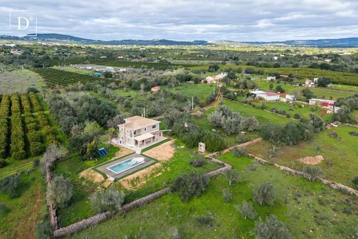 Image No.6-3 Bed Villa for sale