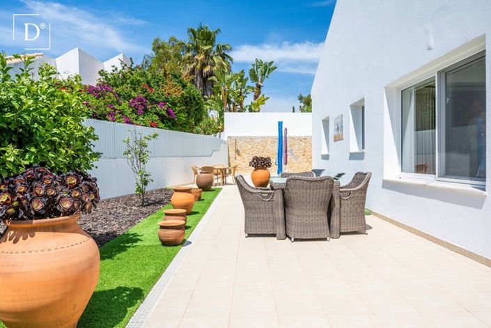 Image No.23-3 Bed Villa for sale