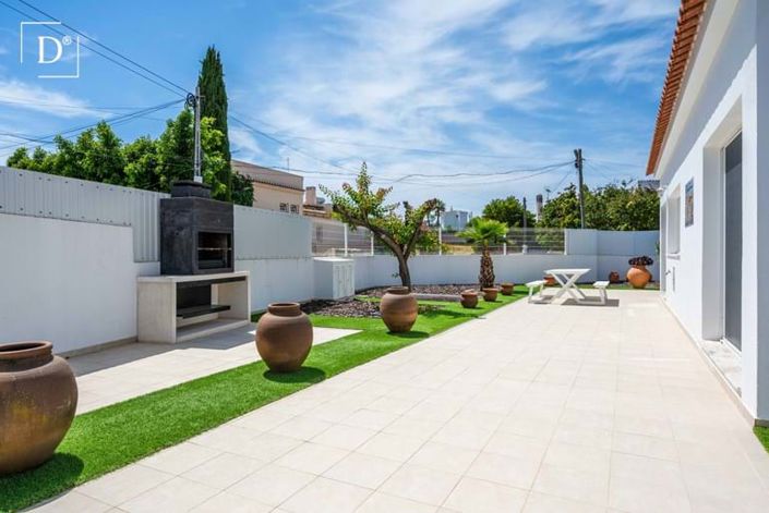 Image No.24-3 Bed Villa for sale