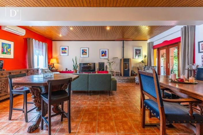 Image No.15-7 Bed Villa for sale