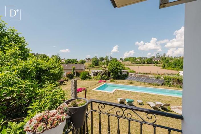 Image No.2-7 Bed Property for sale