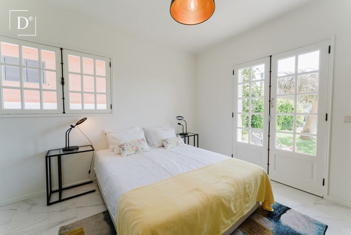 Image No.5-7 Bed Property for sale