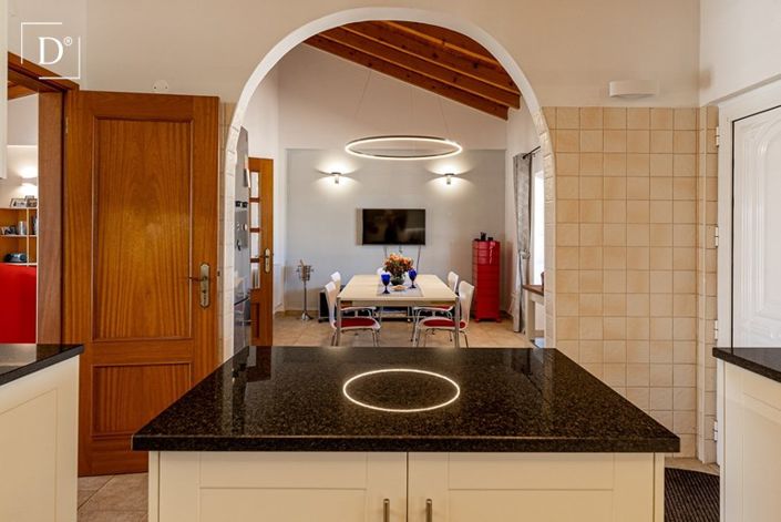 Image No.8-4 Bed Villa for sale