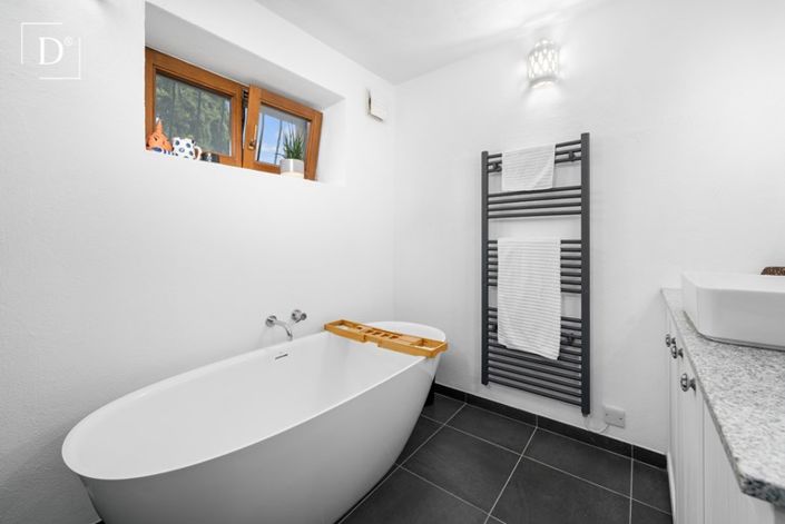 Image No.20-3 Bed Villa for sale