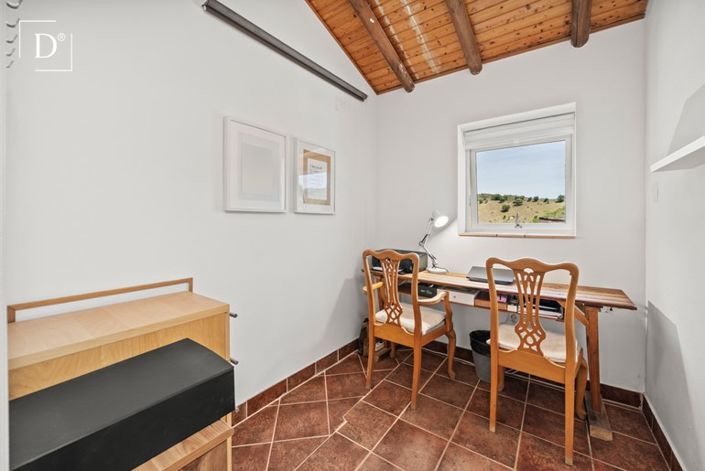 Image No.20-3 Bed Villa for sale