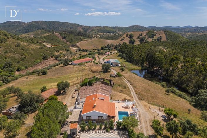 Image No.6-3 Bed Villa for sale