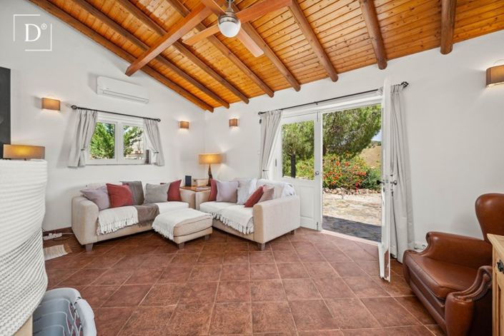 Image No.8-3 Bed Villa for sale
