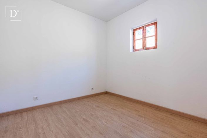 Image No.14-3 Bed Villa for sale