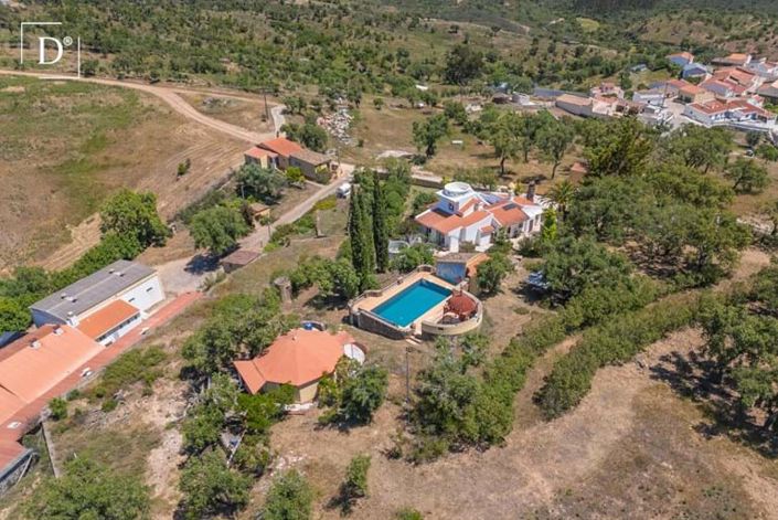 Image No.26-5 Bed Property for sale