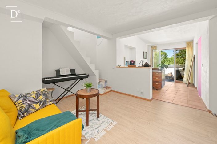 Image No.3-5 Bed Property for sale