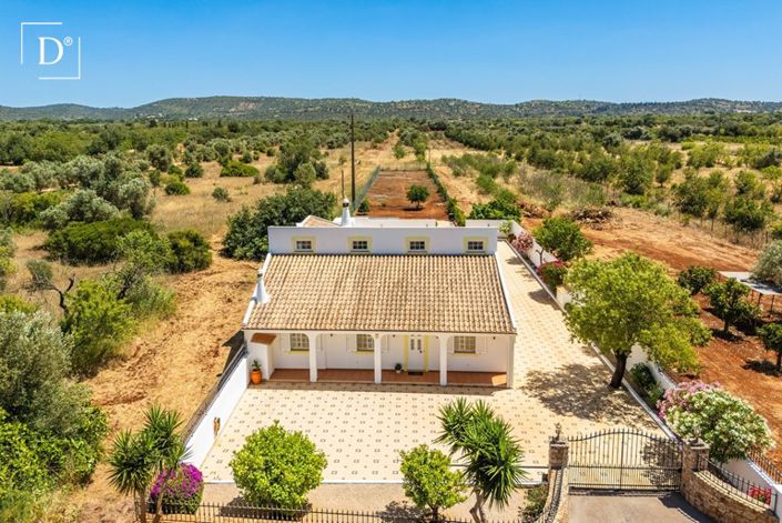 Image No.27-3 Bed Villa for sale