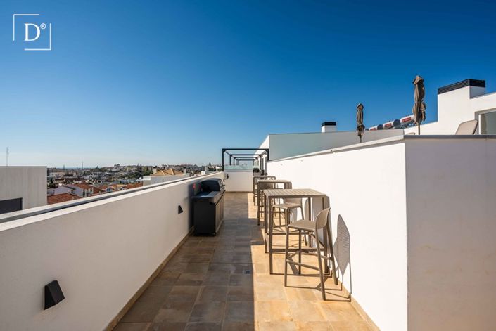 Image No.42-3 Bed Apartment for sale