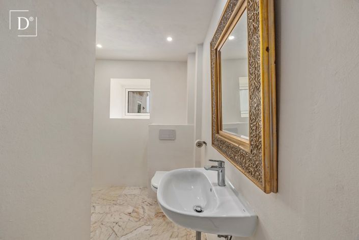 Image No.18-5 Bed Villa for sale