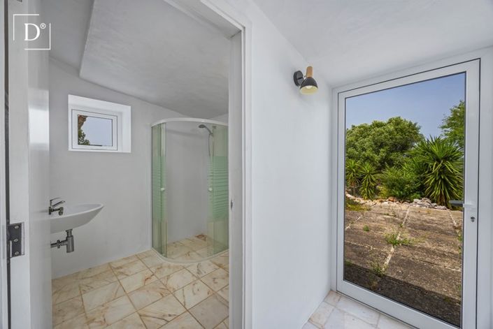 Image No.22-5 Bed Villa for sale